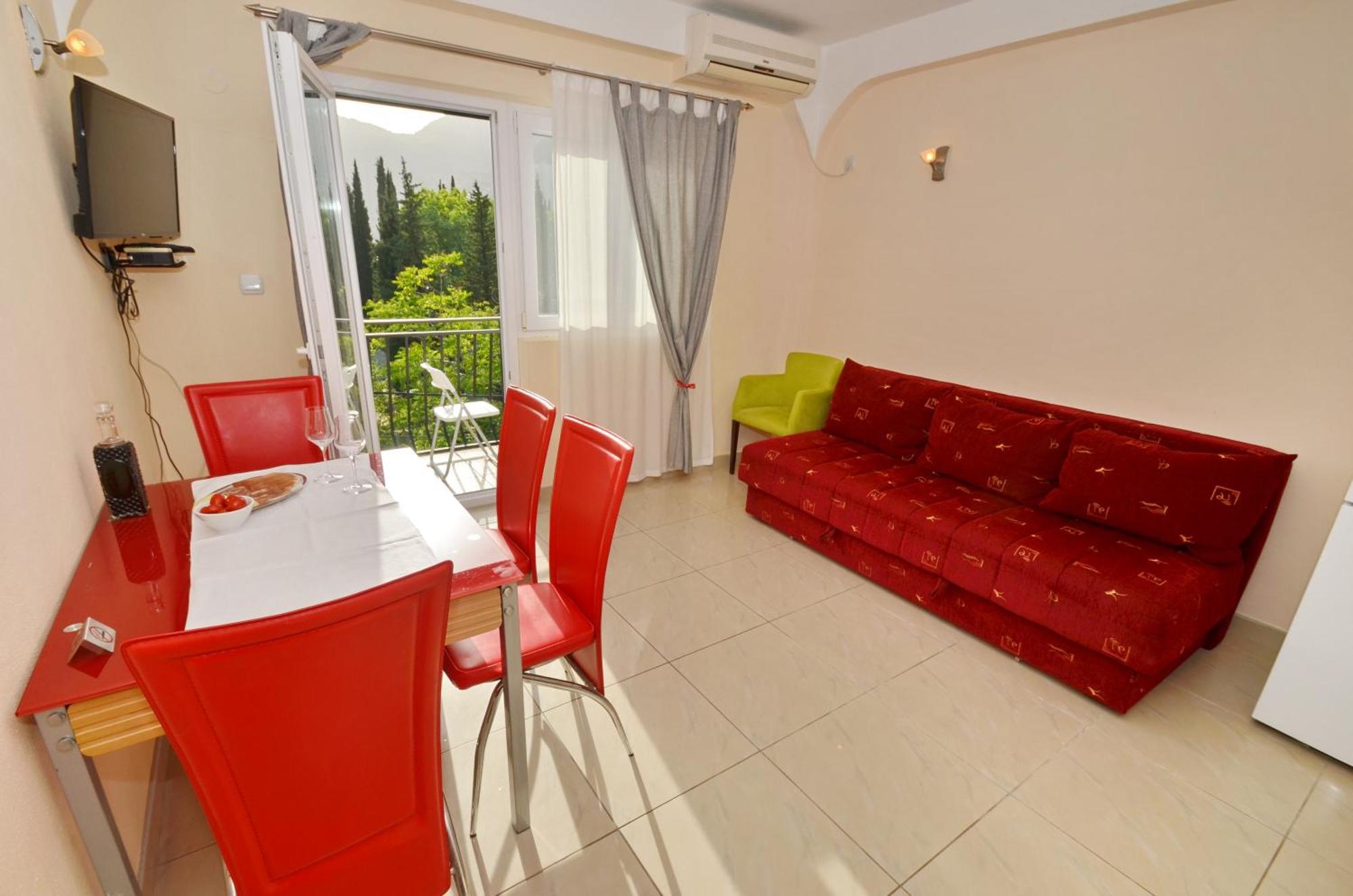 Apartments Dinko Zifra Tivat Exteriör bild