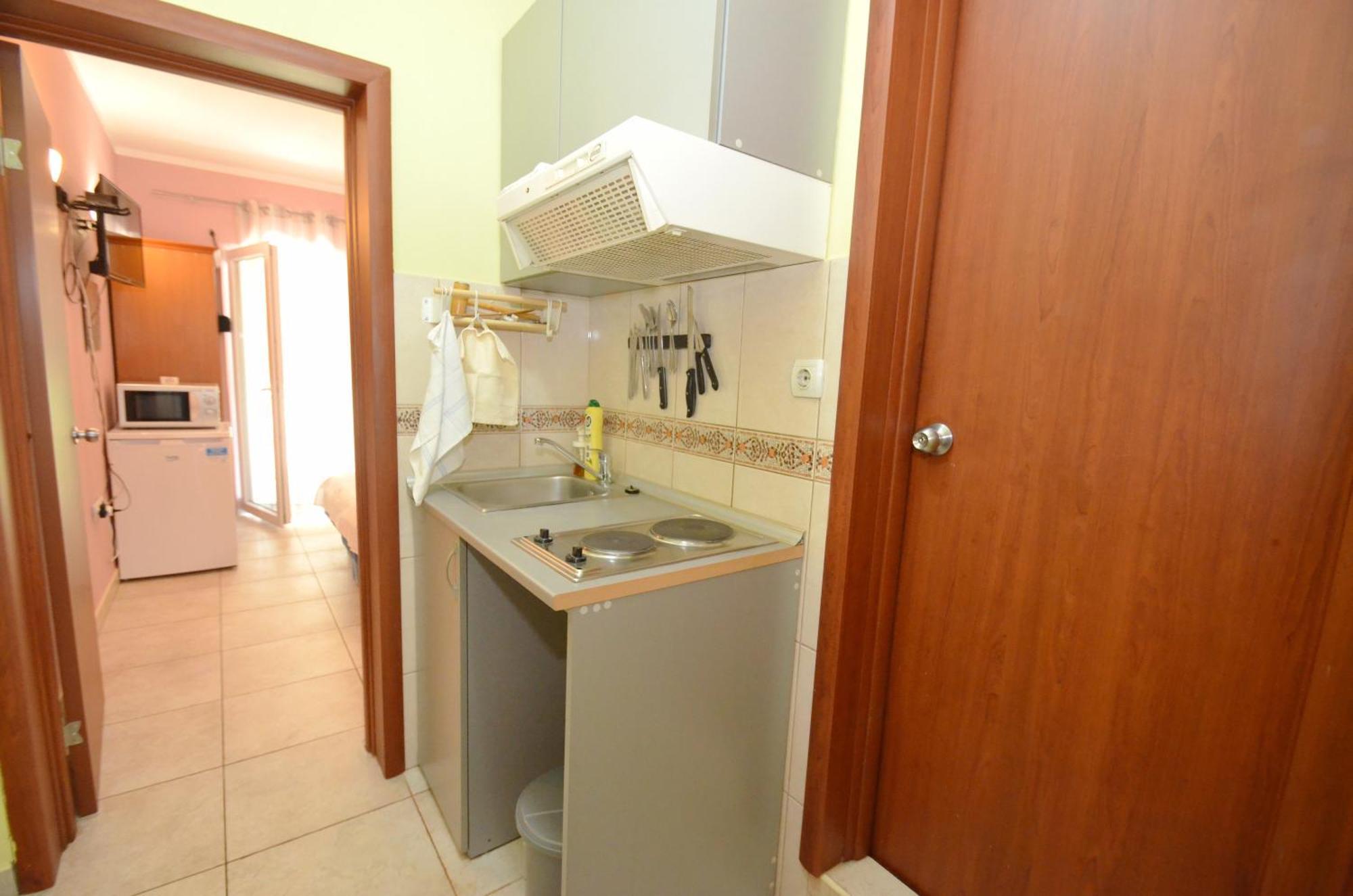 Apartments Dinko Zifra Tivat Exteriör bild